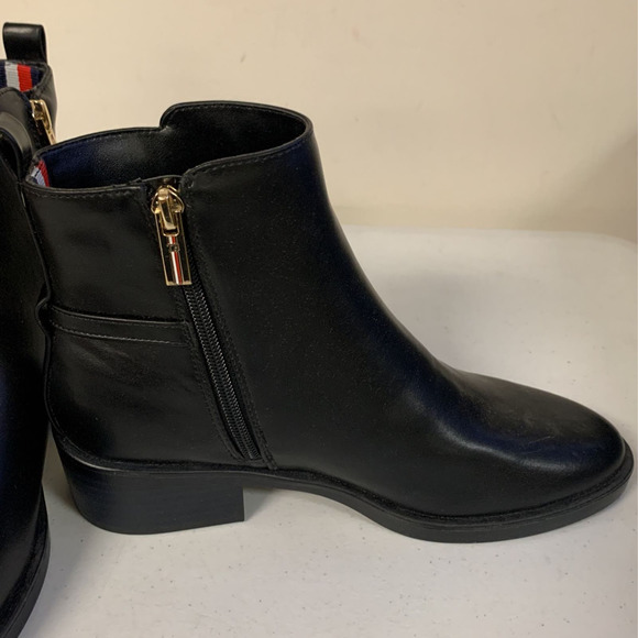 Tommy Hilfiger Women’s SIZE 6.5M Imiera Ankle Boots, Black - Picture 6 of 10